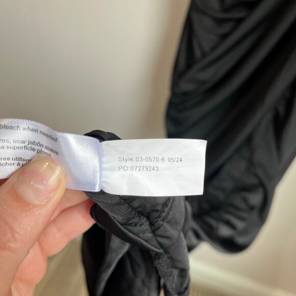 Eloquii Women's Plus Size Ruched One Shoulder Little Black Dress Size 18 - Picture 5 of 10